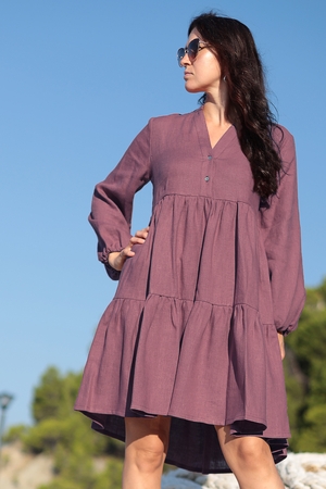 Author's 100% linen dress in girls' style is designed and sewn in the Czech Podkrkonoší region monochrome low stand
